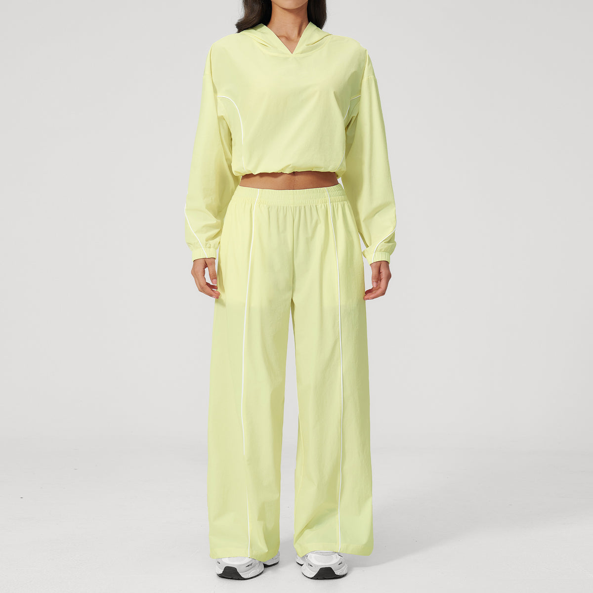 Conjunto de ropa deportiva para mujer Vibe al por mayor