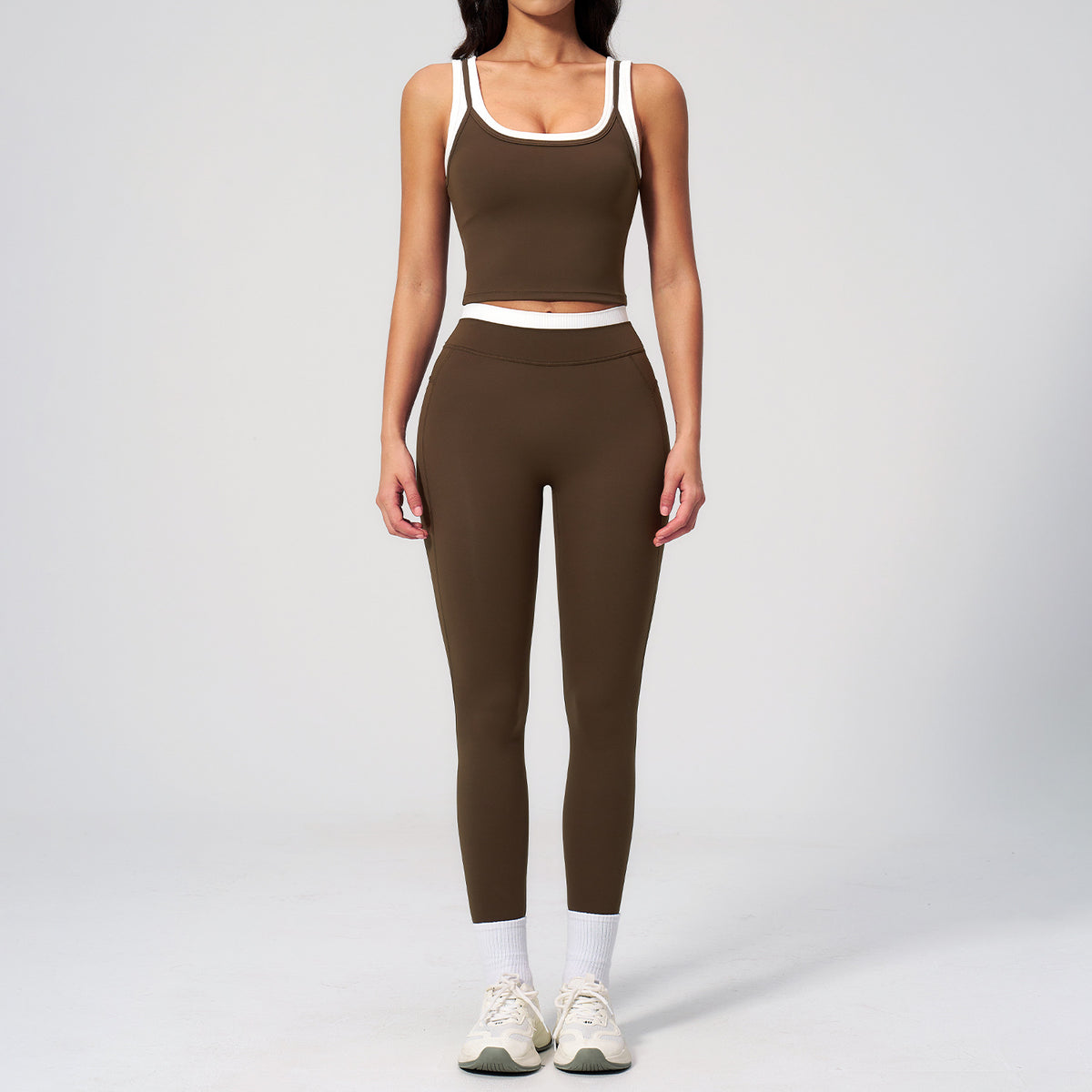 Conjunto de ropa deportiva para mujer al por mayor