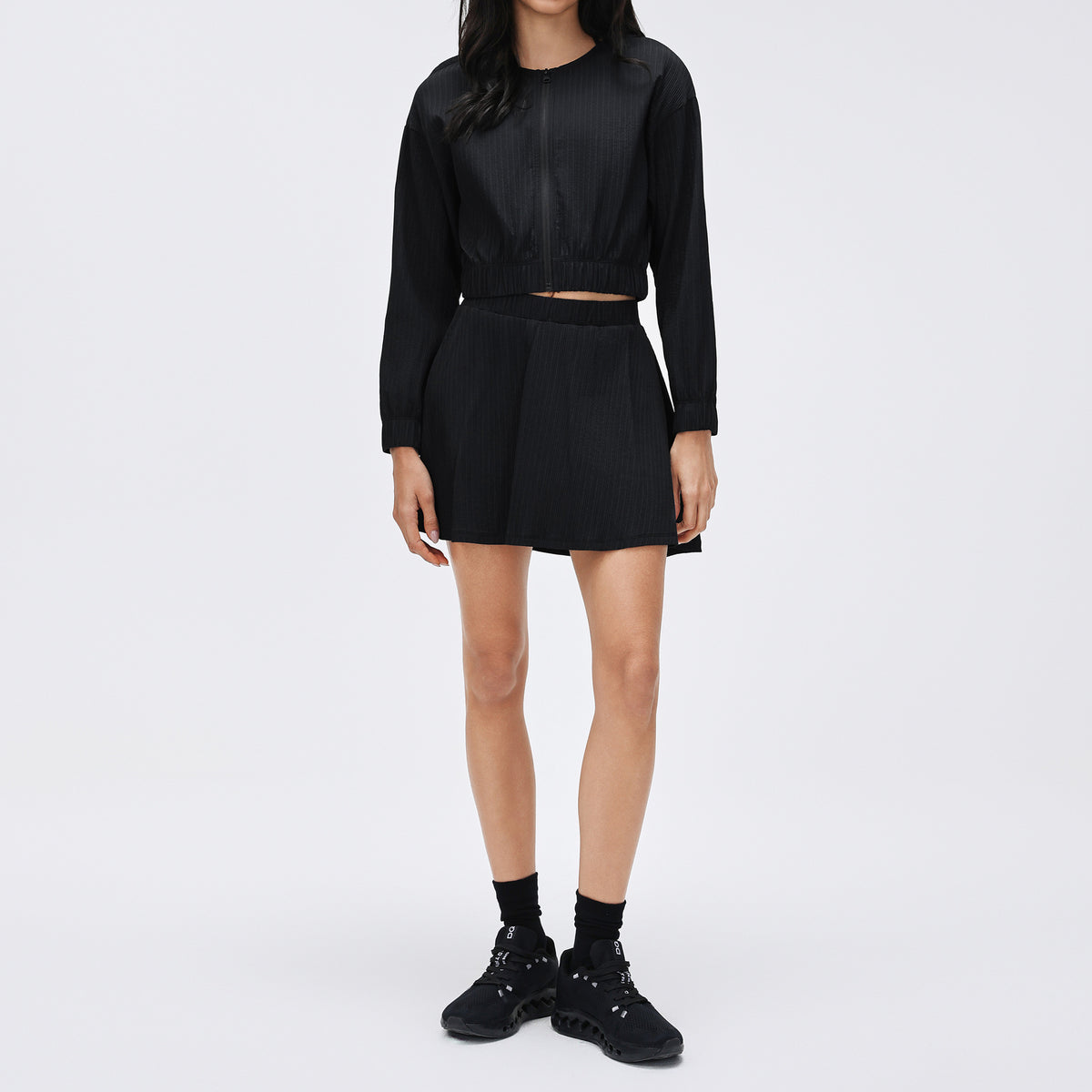 Conjunto corto de ropa deportiva ligera para mujer al por mayor