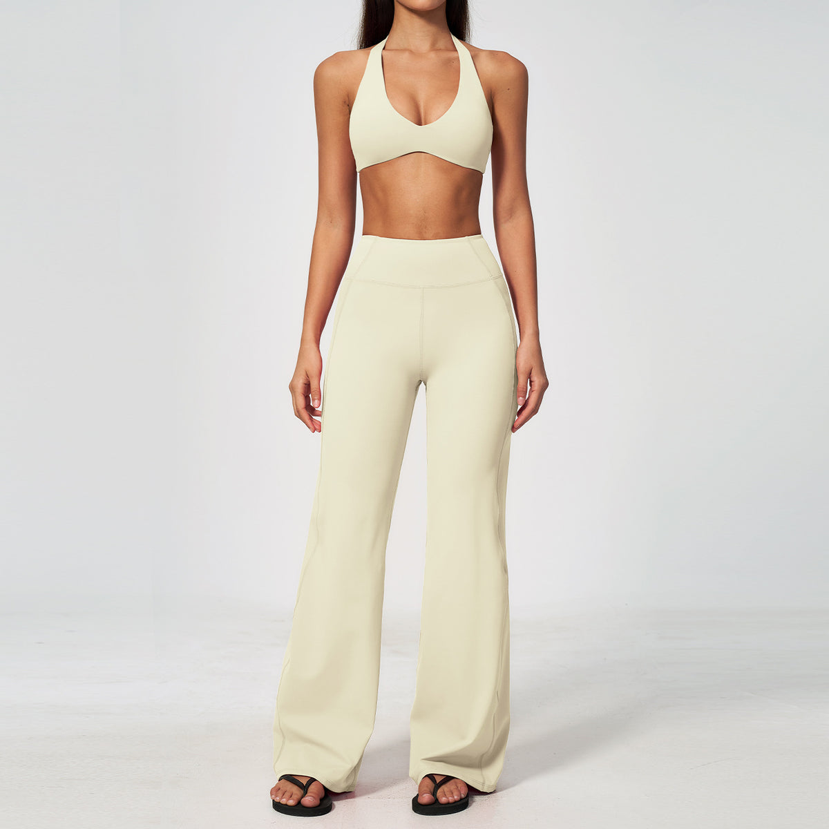 Wholesale Women's Chic Flex Activewear Set