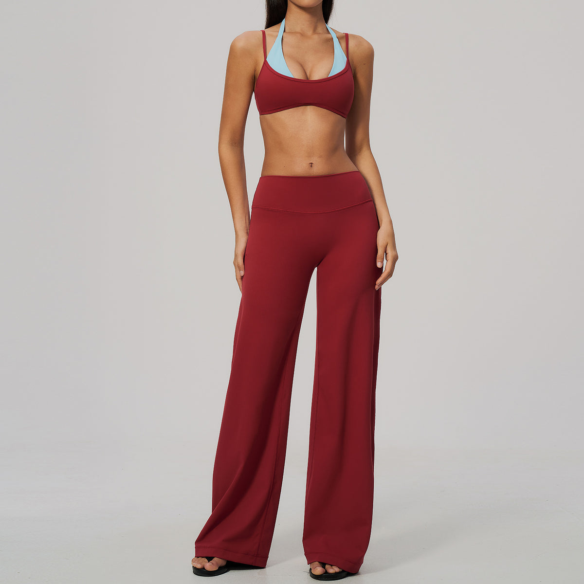 Conjunto de ropa deportiva Willow Motion para mujer al por mayor