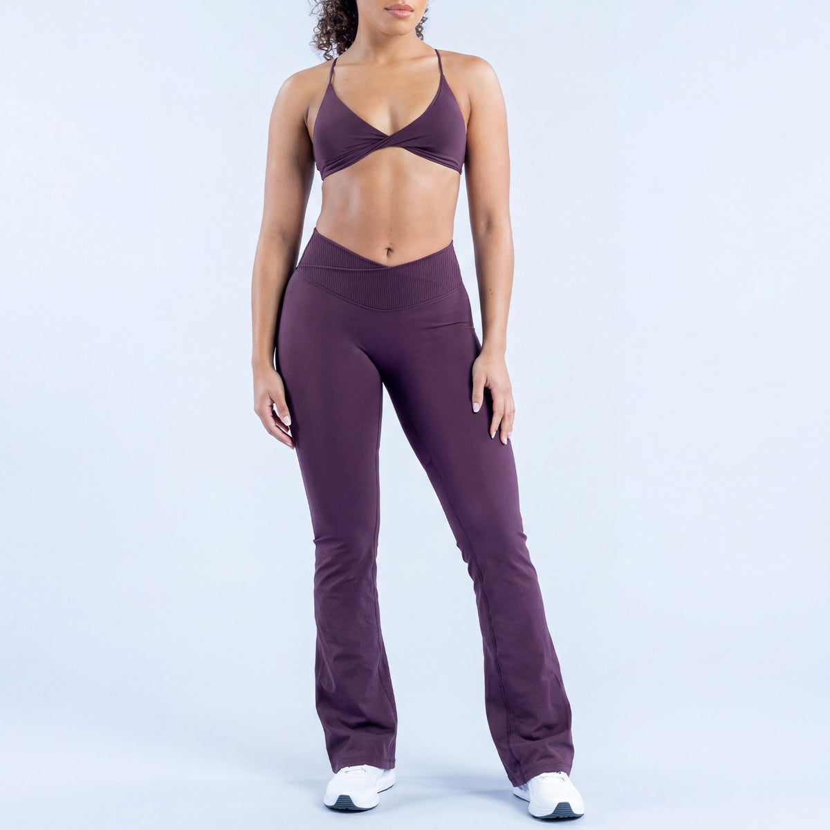 Conjunto de pantalones largos de ropa deportiva de uso diario para mujer al por mayor