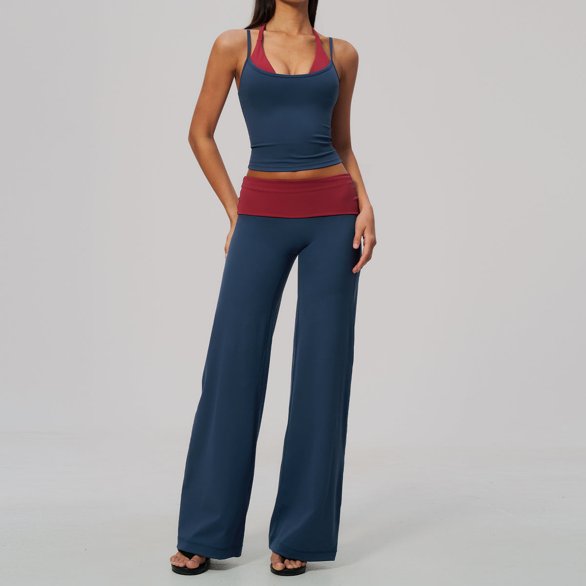 Conjunto de ropa deportiva para mujer Willow Sculpt al por mayor