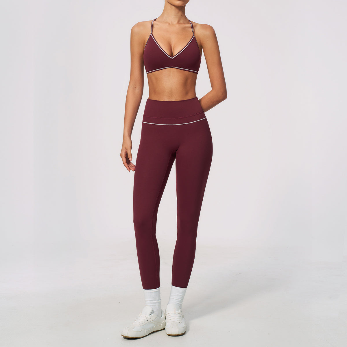 Conjunto de ropa deportiva Aero Flex para mujer al por mayor