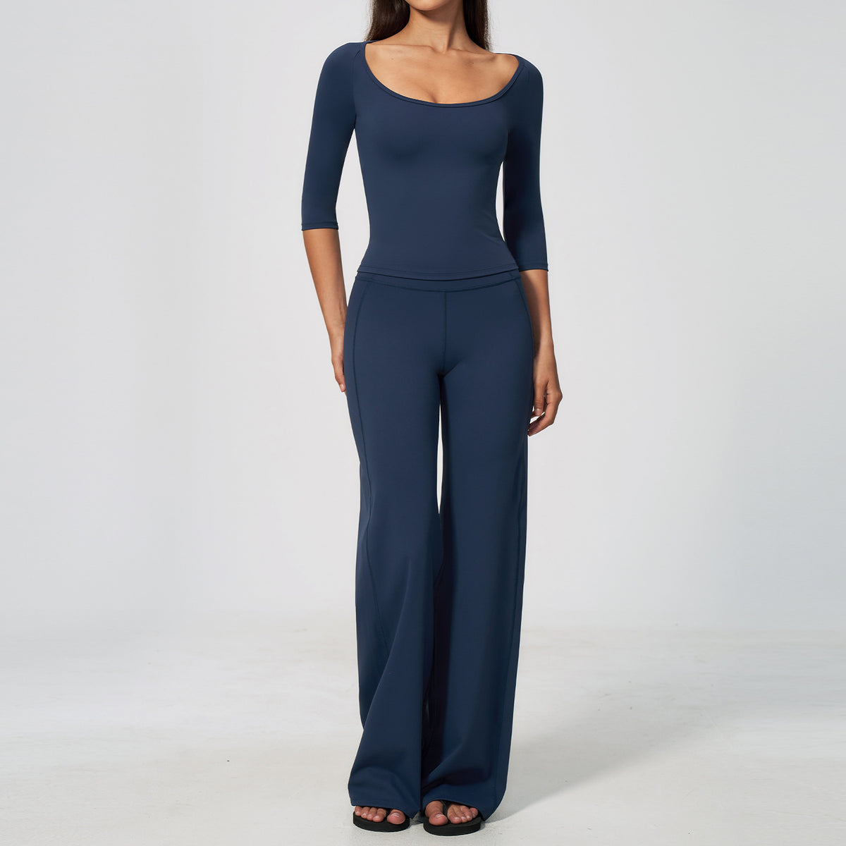 Wholesale Women's Cozy Fitness Activewear Set