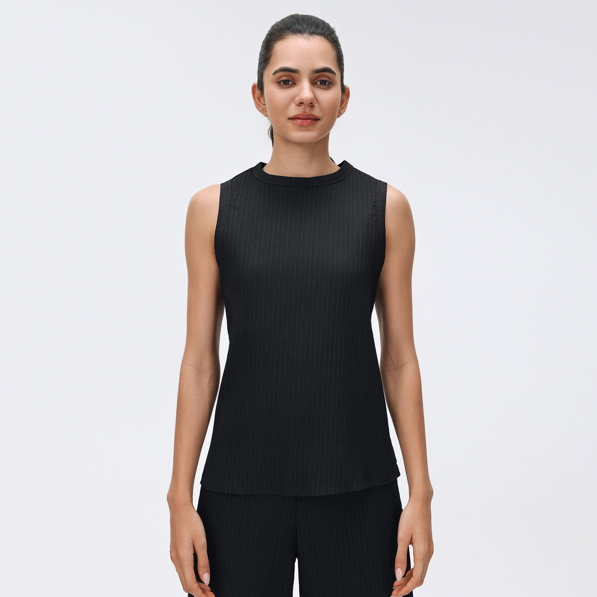 Conjunto de manga corta de ropa deportiva ligera para mujer al por mayor