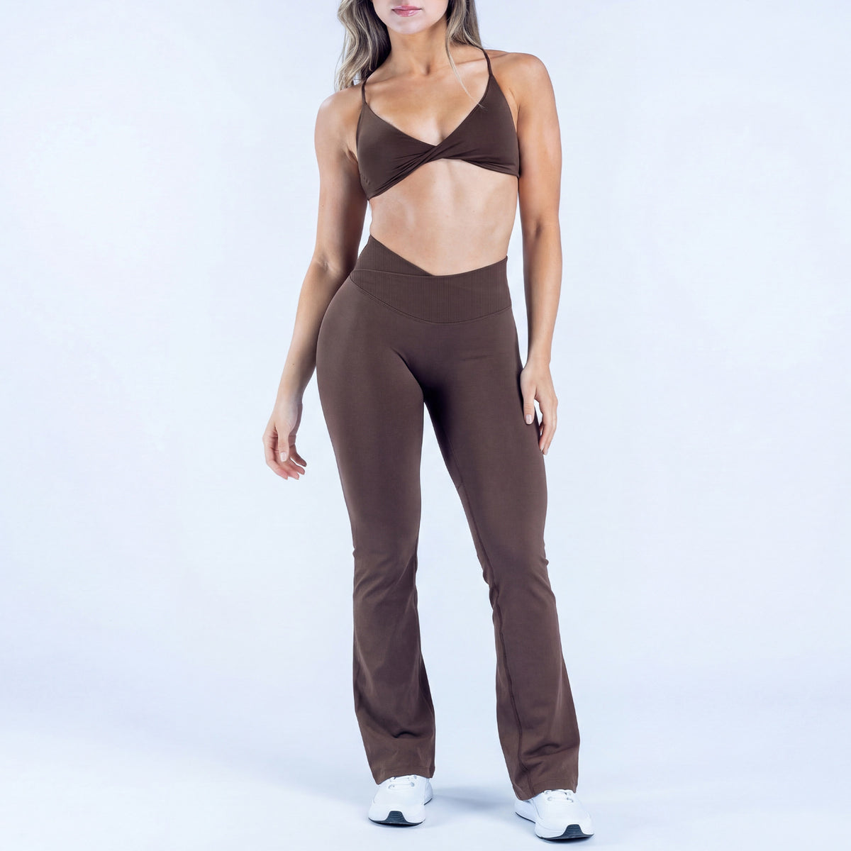 Conjunto de pantalones largos de ropa deportiva de uso diario para mujer al por mayor