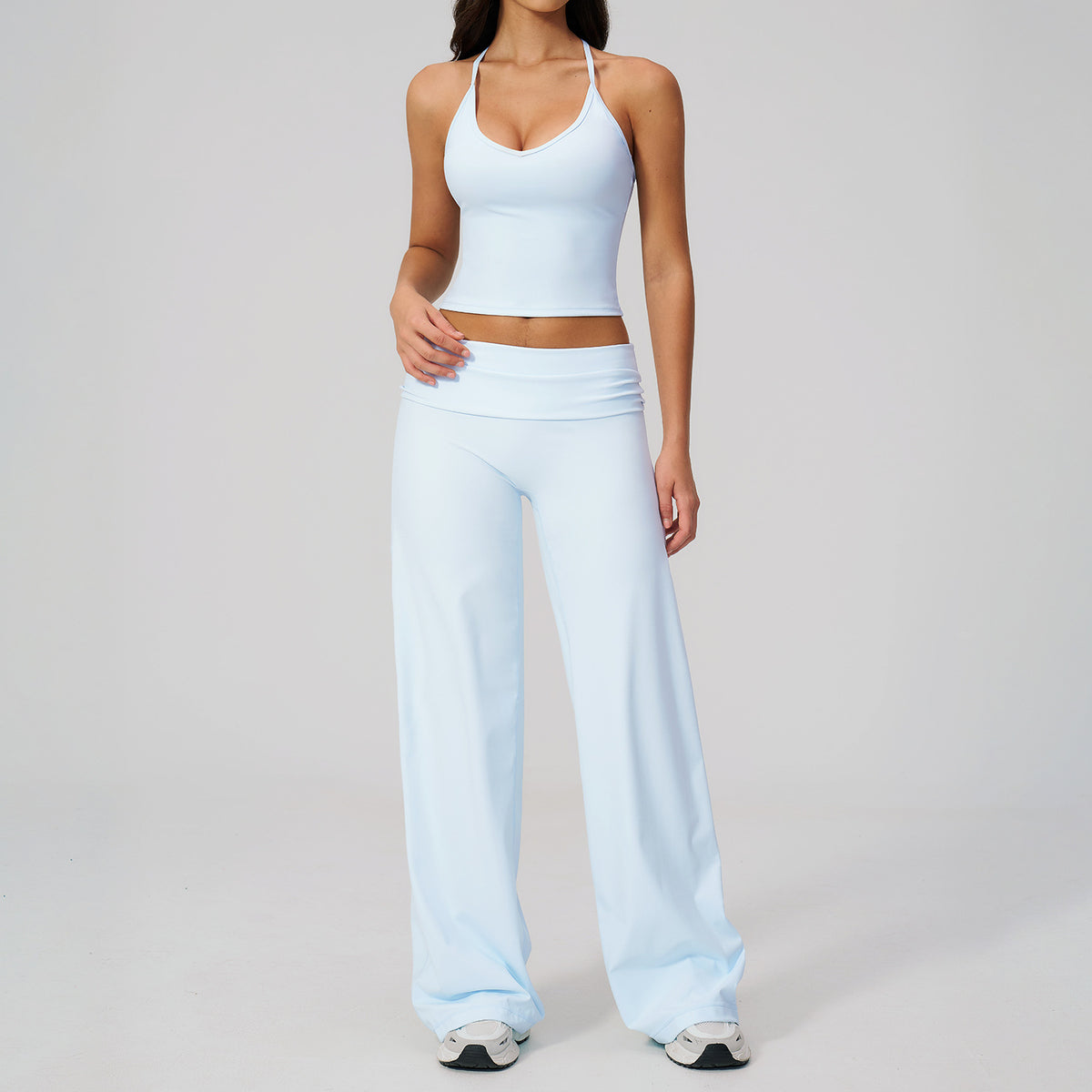 Conjunto de ropa deportiva esencial para mujer al por mayor