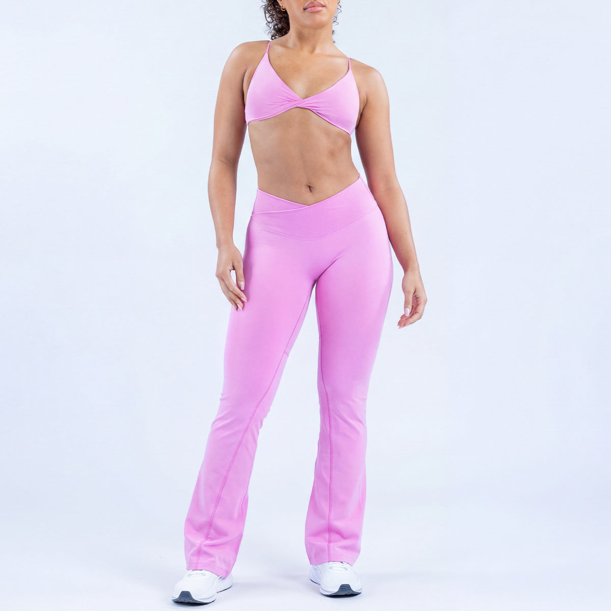 Conjunto de pantalones largos de ropa deportiva de uso diario para mujer al por mayor