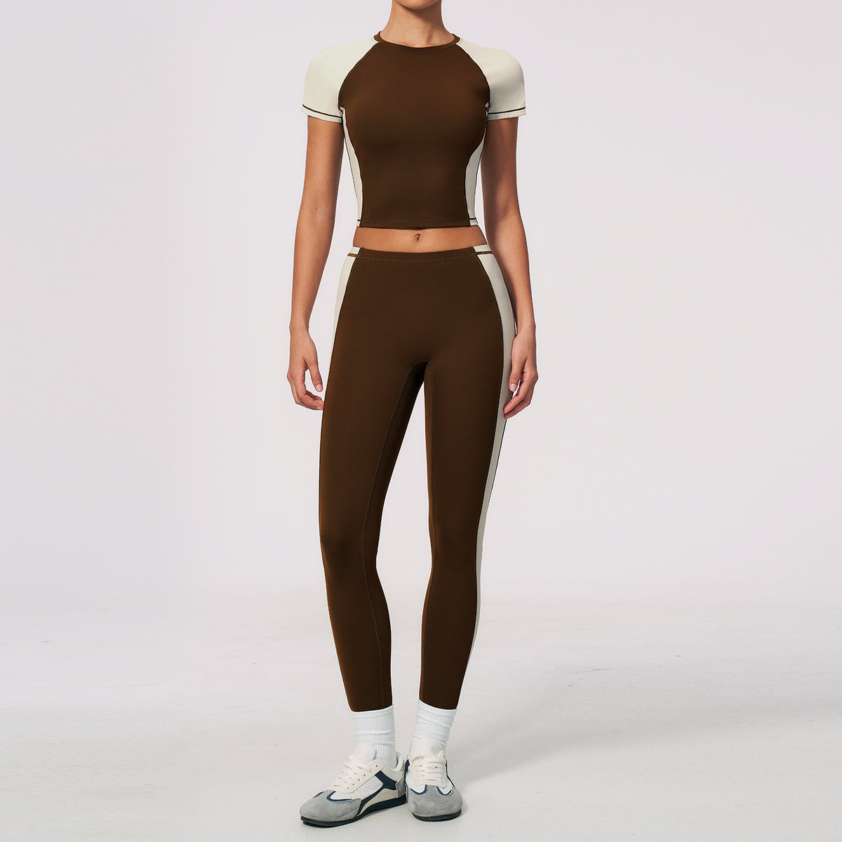 Wholesale Women's Fitness Energy Activewear Set