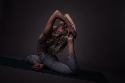 C:\Users\lenovo\Downloads\yoga wear.jpg