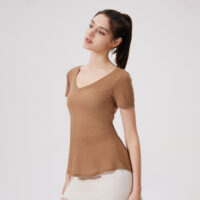 wholesale yoga clothing manufacturers