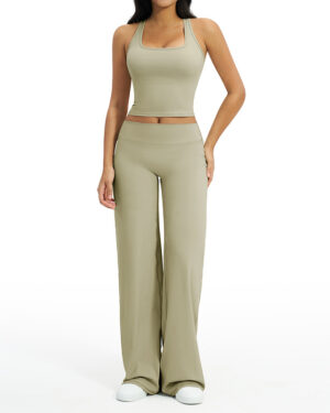 Wholesale Women's Ribbed Performance Activewear Set