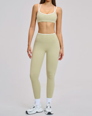 Wholesale Women's Cool Dry Activewear Set