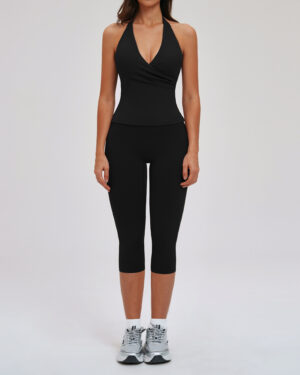 Wholesale Women's Seamless Studio Activewear Set - Vest + Mid