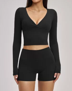 Wholesale Women's Minimal Style Activewear Set