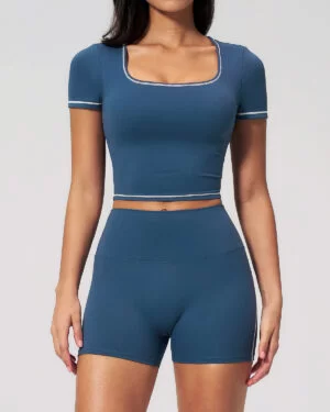 Wholesale Women's Sweat-Wicking Activewear Set