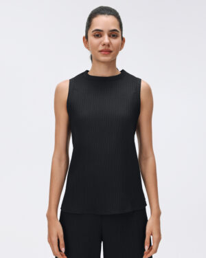 Wholesale Women's Lightweight Activewear short Sleeve Set