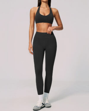 Wholesale Women's Seamless Core Activewear Set