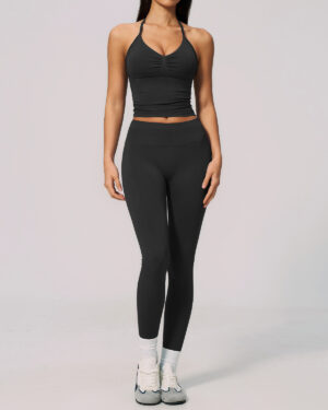 Wholesale Women's Compression Fit Activewear Set